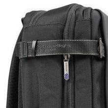 Load image into Gallery viewer, ARCTIC HUNTER