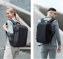 Load image into Gallery viewer, ARCTIC HUNTER